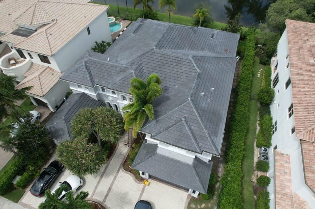 Reliable Roofing Pros With Testimonials